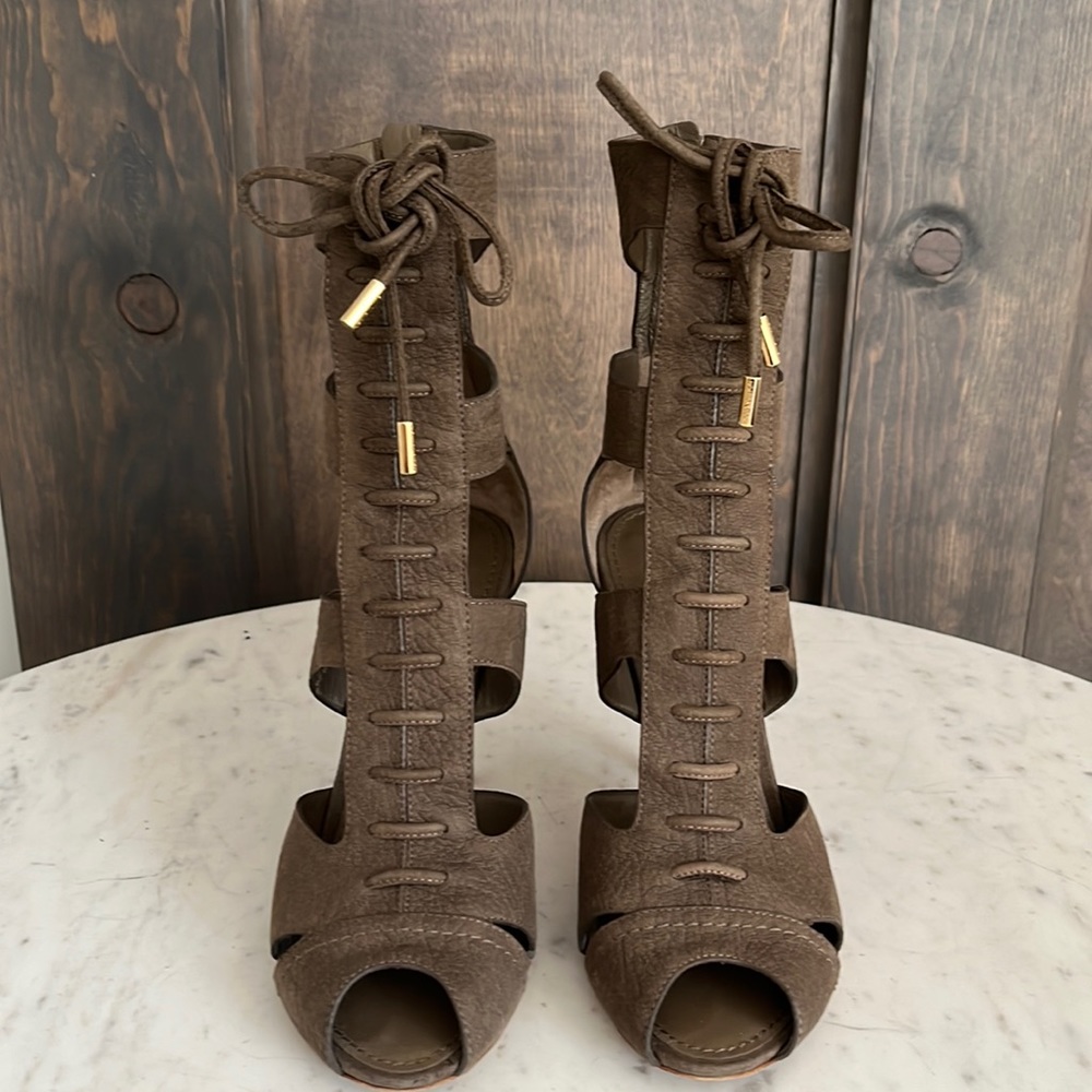 LOUIS VUITTON Corfu Lace Up Sandals with Box Size 37.5 / US 7